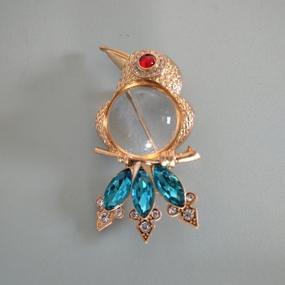 Vintage TRIFARI Pin JELLY BELLY Bird Brooch